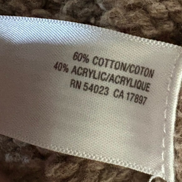 Old Navy Tan Knit Sweater - Picture 4 of 4